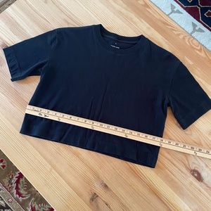 Black Everyone XS crop tee